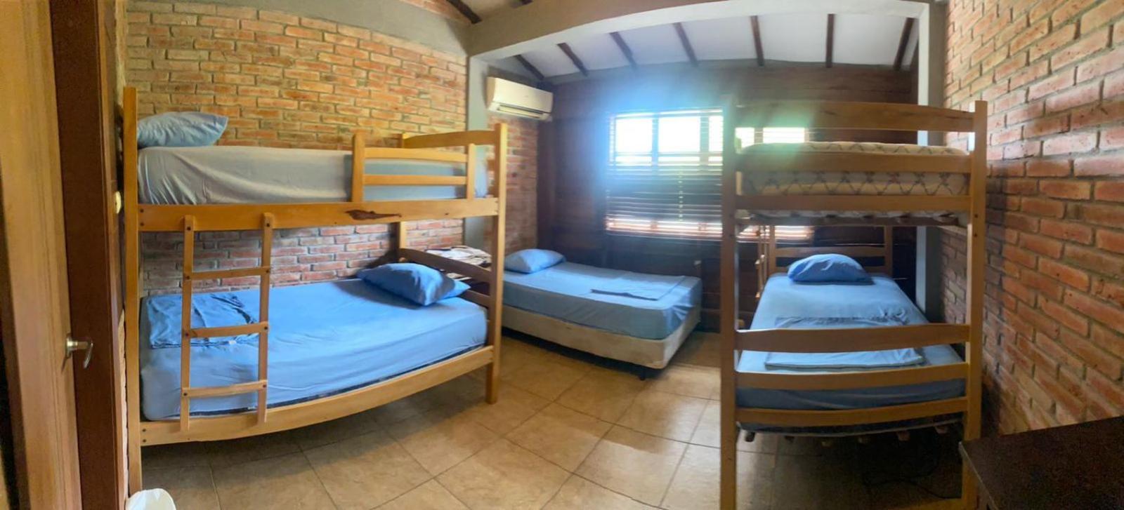 Tavarua Hotel Montanita Luaran gambar
