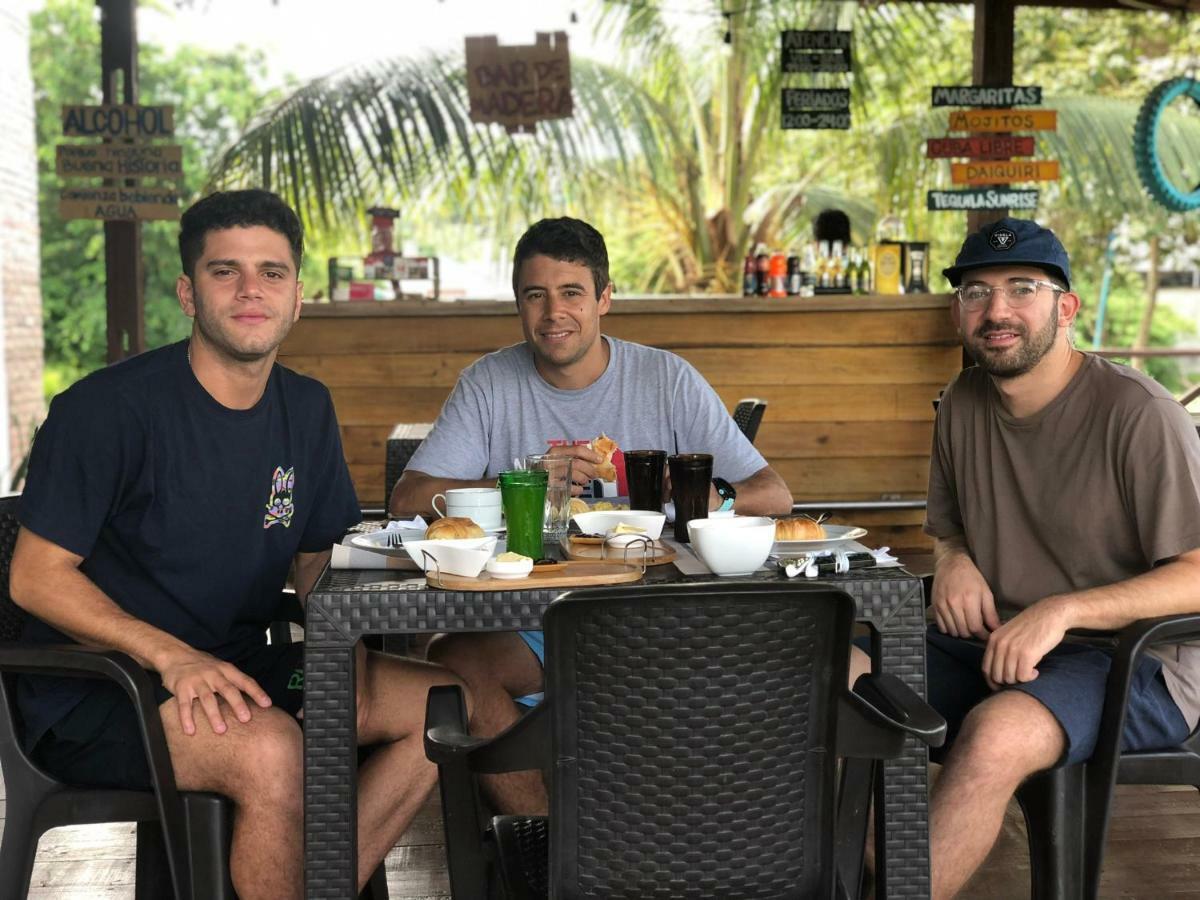 Tavarua Hotel Montanita Luaran gambar